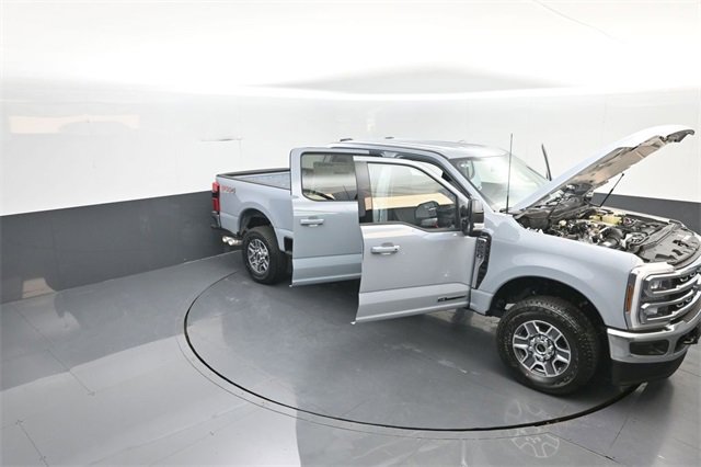 New 2026 Ford F250 Lariat w/ FX4 Off-Road Package image 30