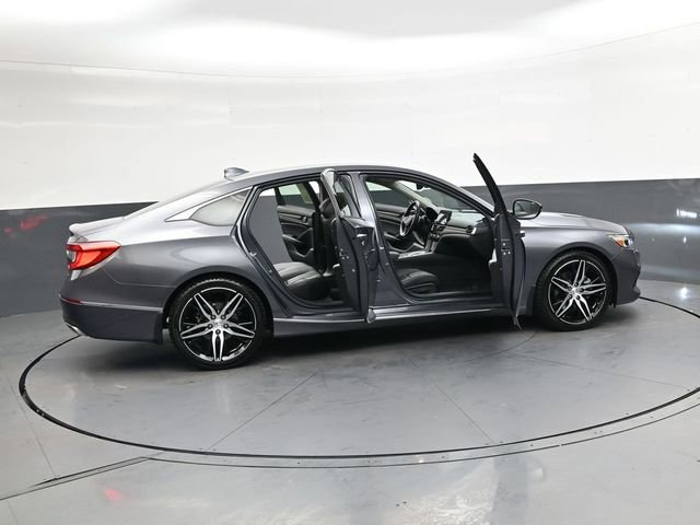 Used 2021 Honda Accord Touring image 39