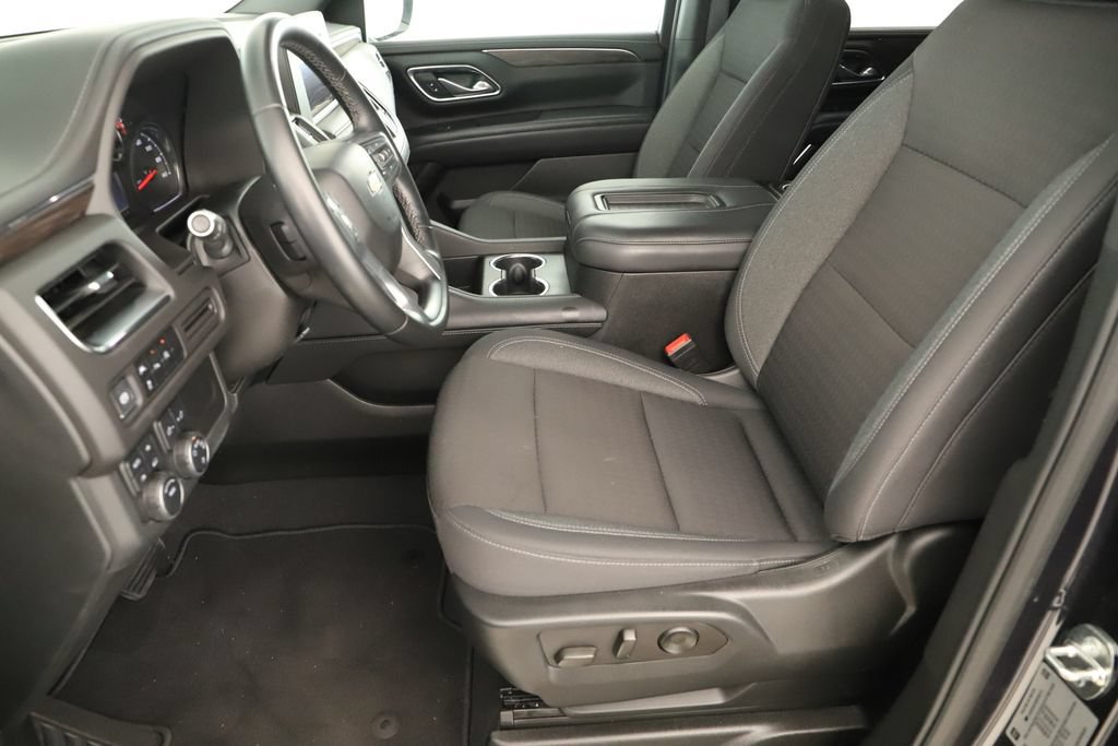 Used 2024 Chevrolet Suburban LS AWD/4WD image 24