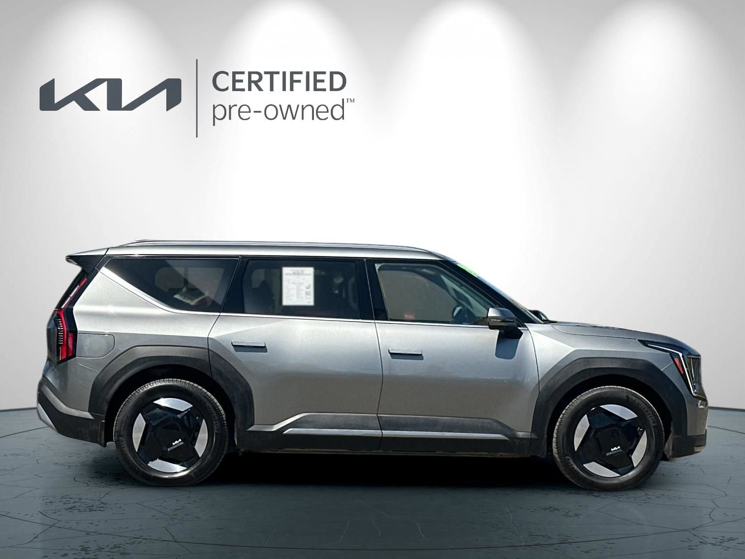 Certified 2024 Kia EV9 Wind AWD/4WD image 3