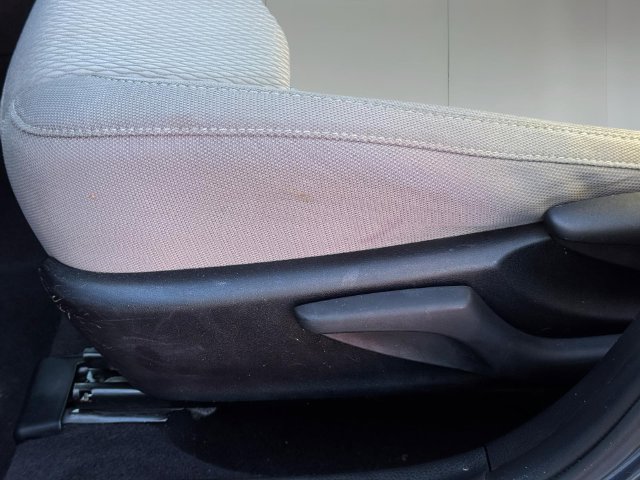 Used 2016 Toyota Corolla LE FWD image 13