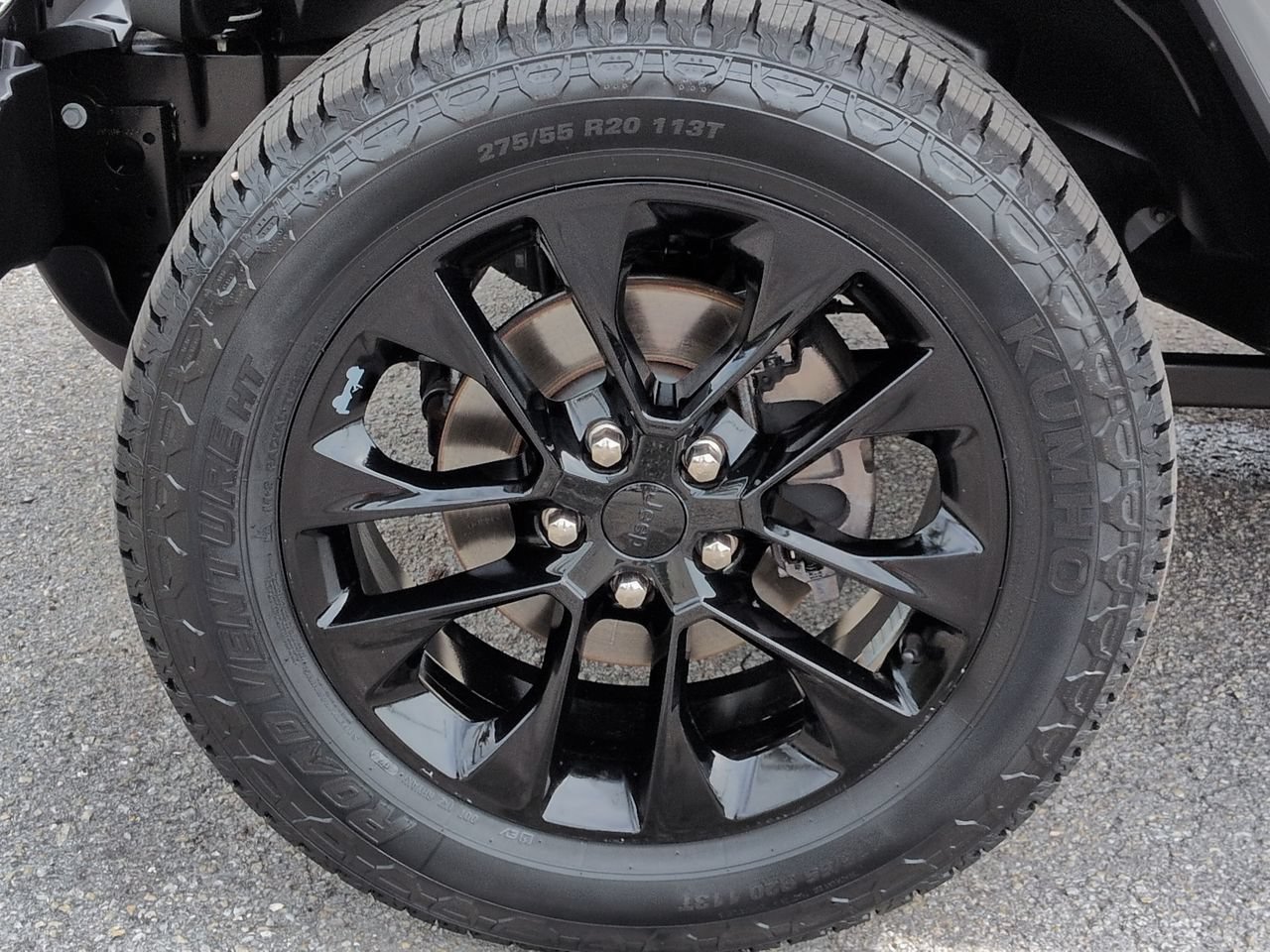 Used 2023 Jeep Gladiator Overland AWD/4WD image 11
