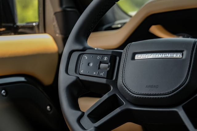 New 2026 Land Rover Defender 110 X AWD/4WD image 20