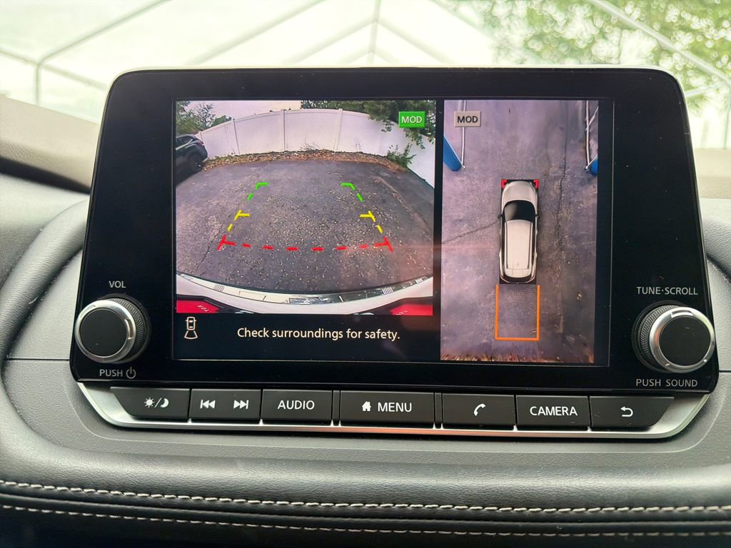 Used 2023 Nissan Rogue SL FWD image 22