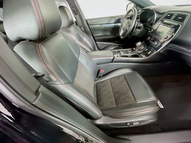 Used 2023 Nissan Maxima SR w/ Sport Mat Group image 31