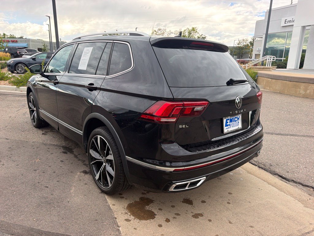 Used 2023 Volkswagen Tiguan SEL R-Line AWD/4WD image 3
