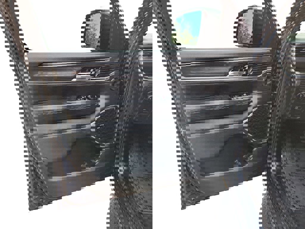 Used 2022 Jeep Wagoneer Series I w/ Convenience Group I image 11