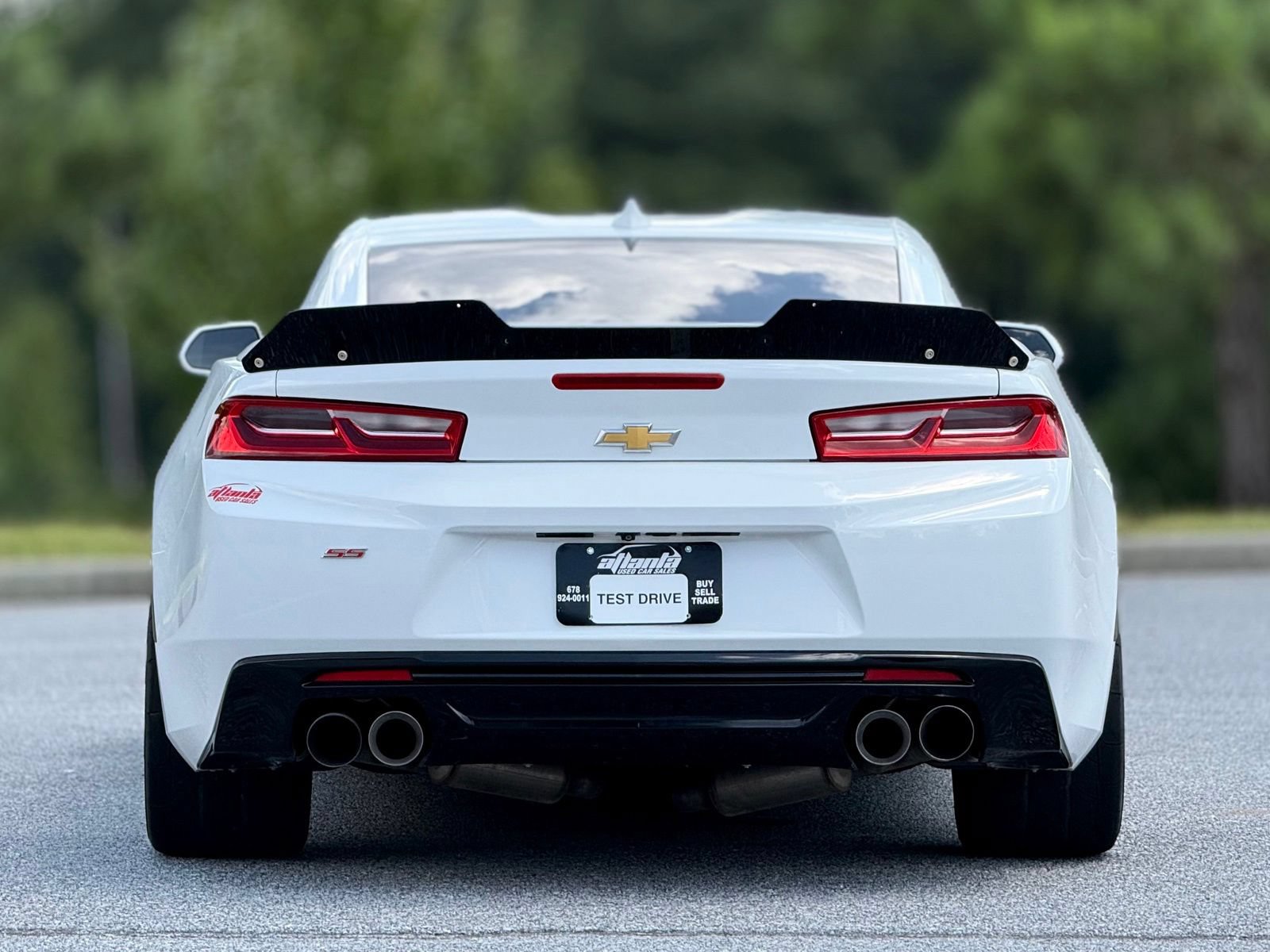 Used 2016 Chevrolet Camaro SS RWD image 6