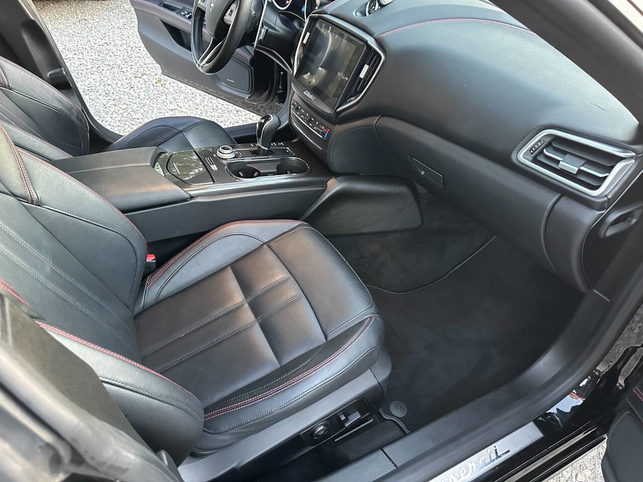 Used 2017 Maserati Ghibli S Q4 image 19