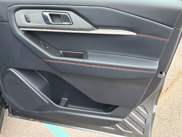 New 2027 Ford Explorer ST-Line RWD image 15