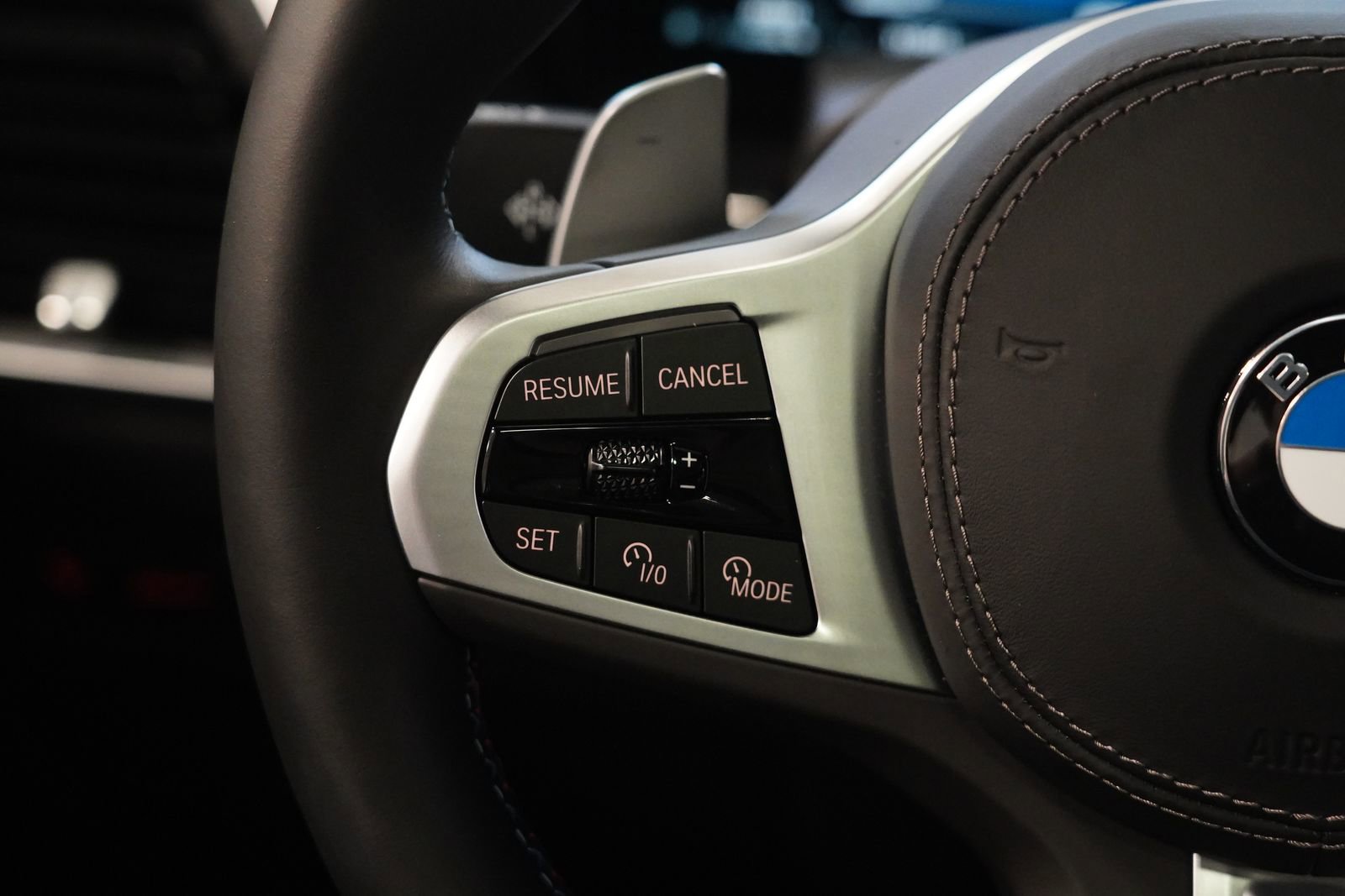 Used 2025 BMW X5 M60i image 16