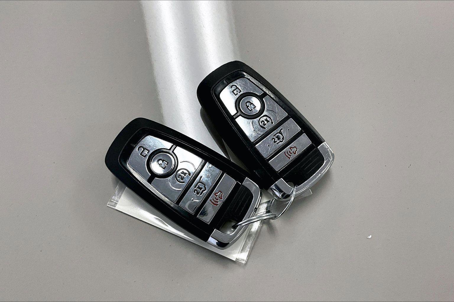 Used 2021 Lincoln Corsair AWD w/ Equipment Group 101A image 9