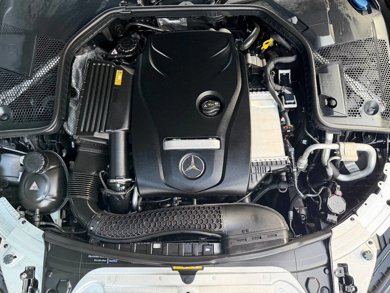 Used 2017 Mercedes-Benz C 300 Sedan image 35