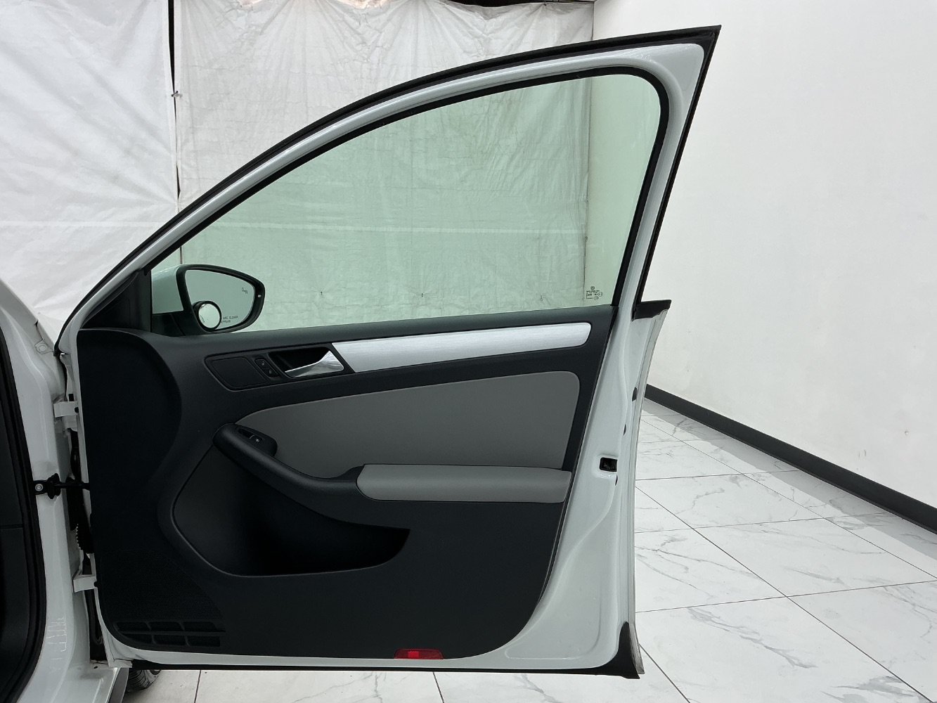 Used 2016 Volkswagen Jetta SEL Premium FWD image 19