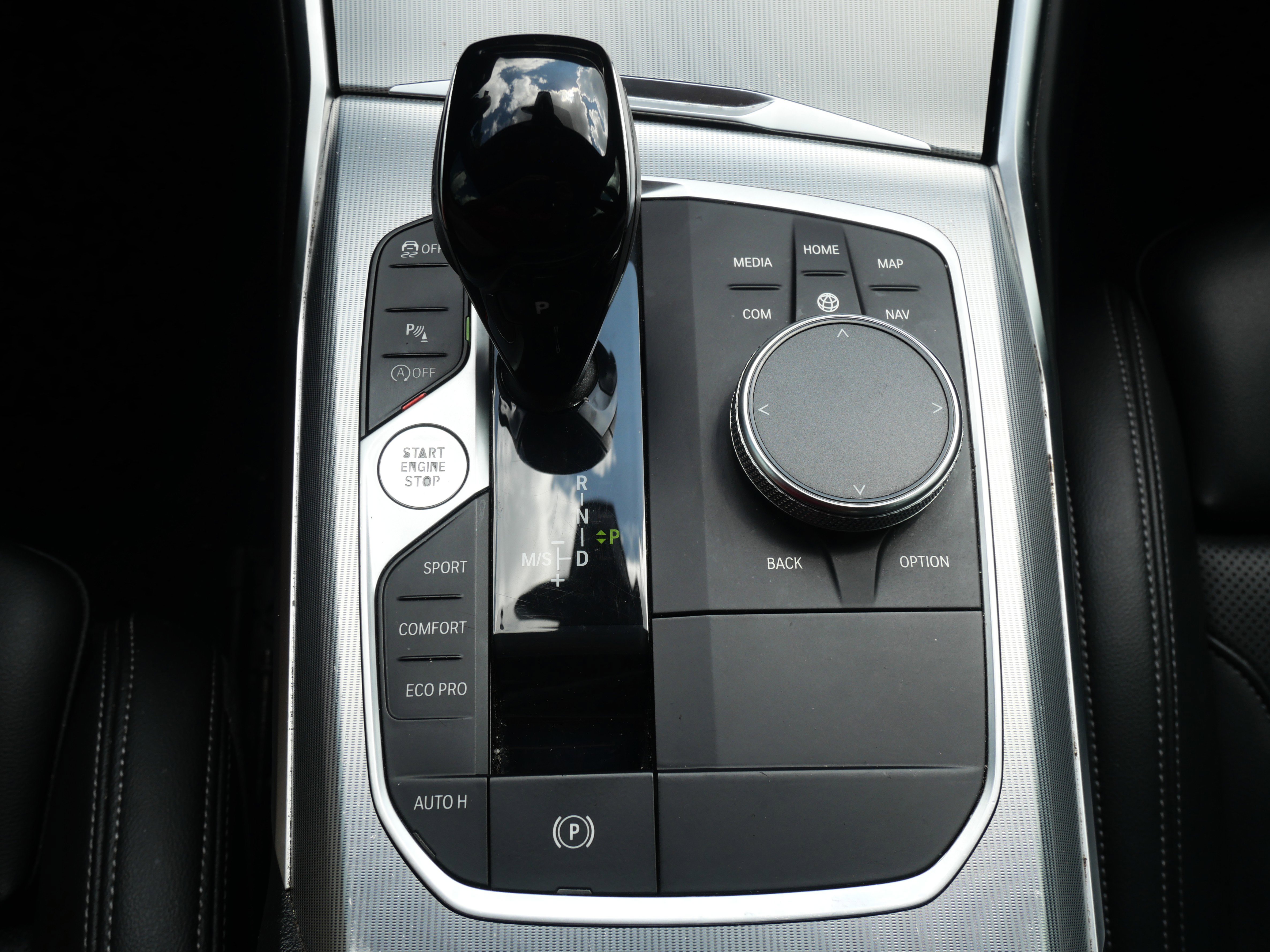 Used 2022 BMW 330i xDrive Sedan w/ Premium Package 2 image 18