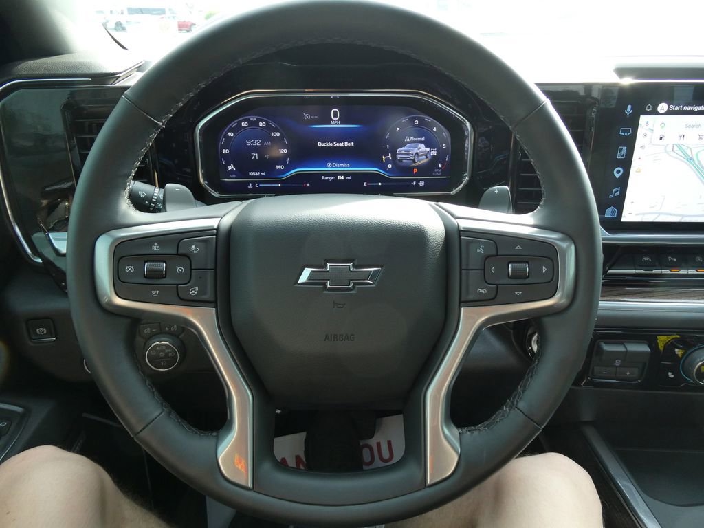 Certified 2025 Chevrolet Silverado 1500 RST image 34