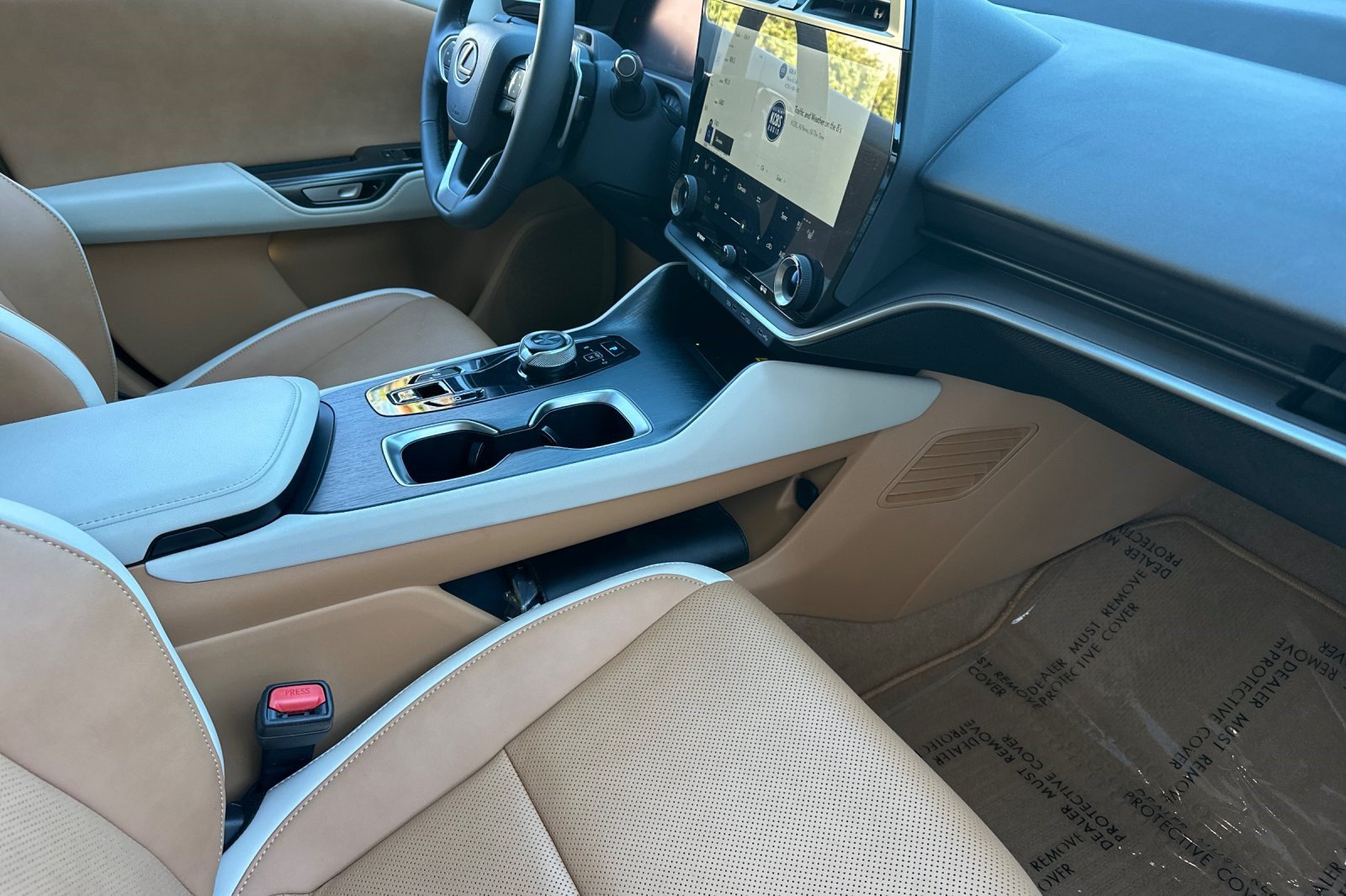 Certified 2026 Lexus RZ 450e AWD w/ Technology Package image 34