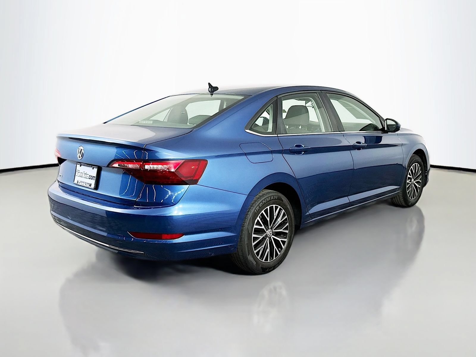 Used 2021 Volkswagen Jetta SE FWD image 8