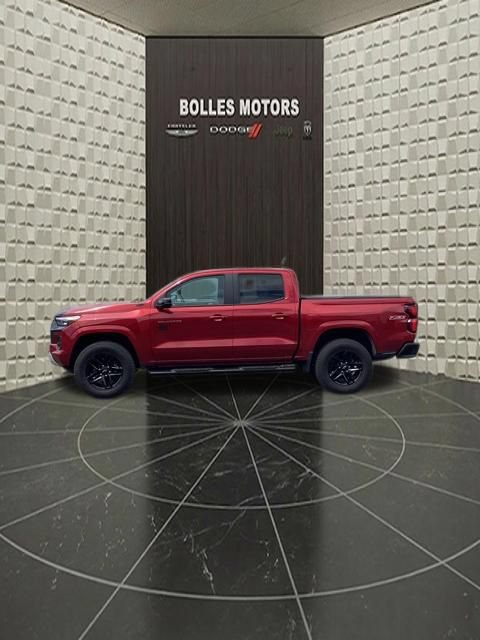 Used 2023 Chevrolet Colorado Z71 w/ Z71 Convenience Package 2 AWD/4WD image 10