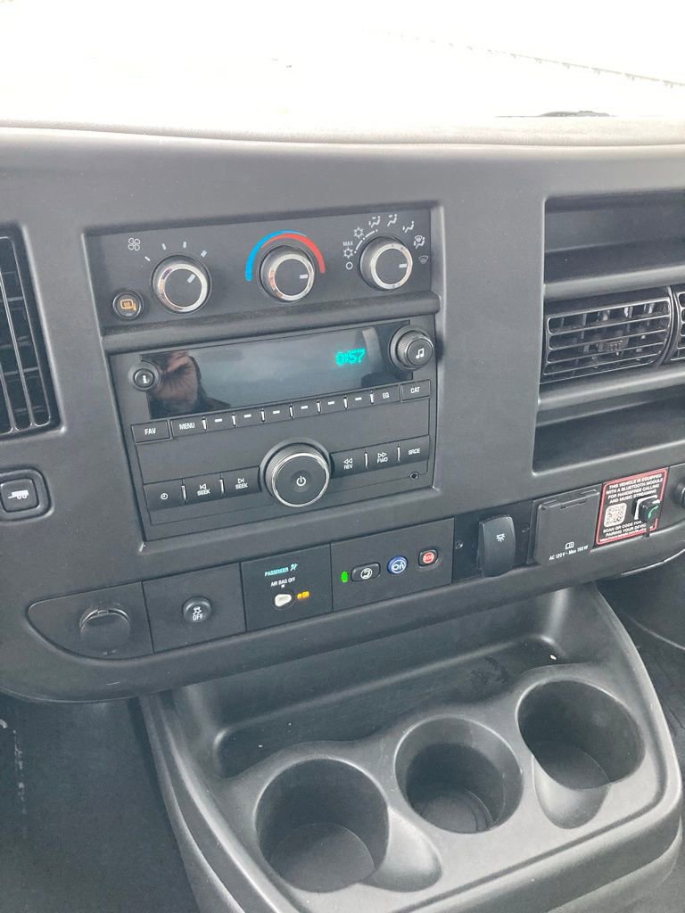 New 2025 Chevrolet Express 3500 w/ Power Convenience Package image 8