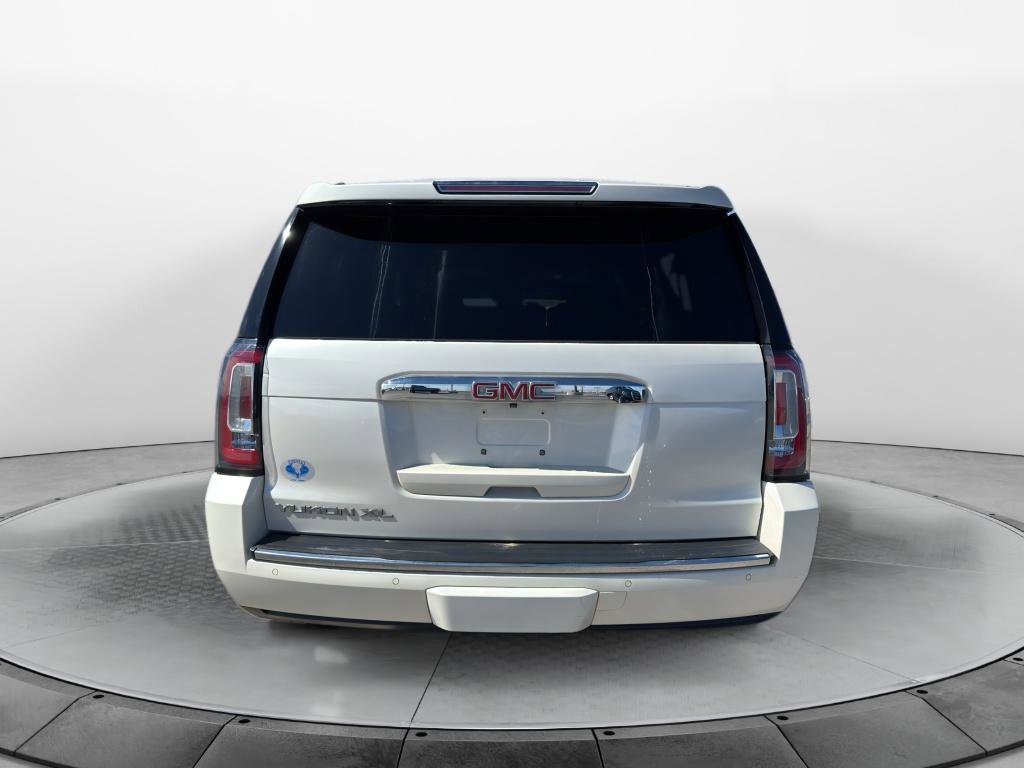 Certified 2015 GMC Yukon XL Denali image 6