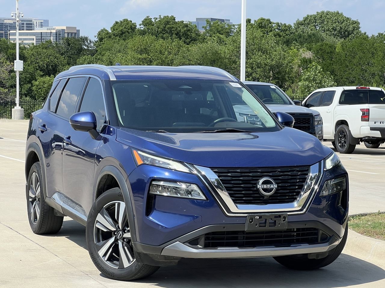 Used 2023 Nissan Rogue SL w/ SL Premium Package FWD video 1