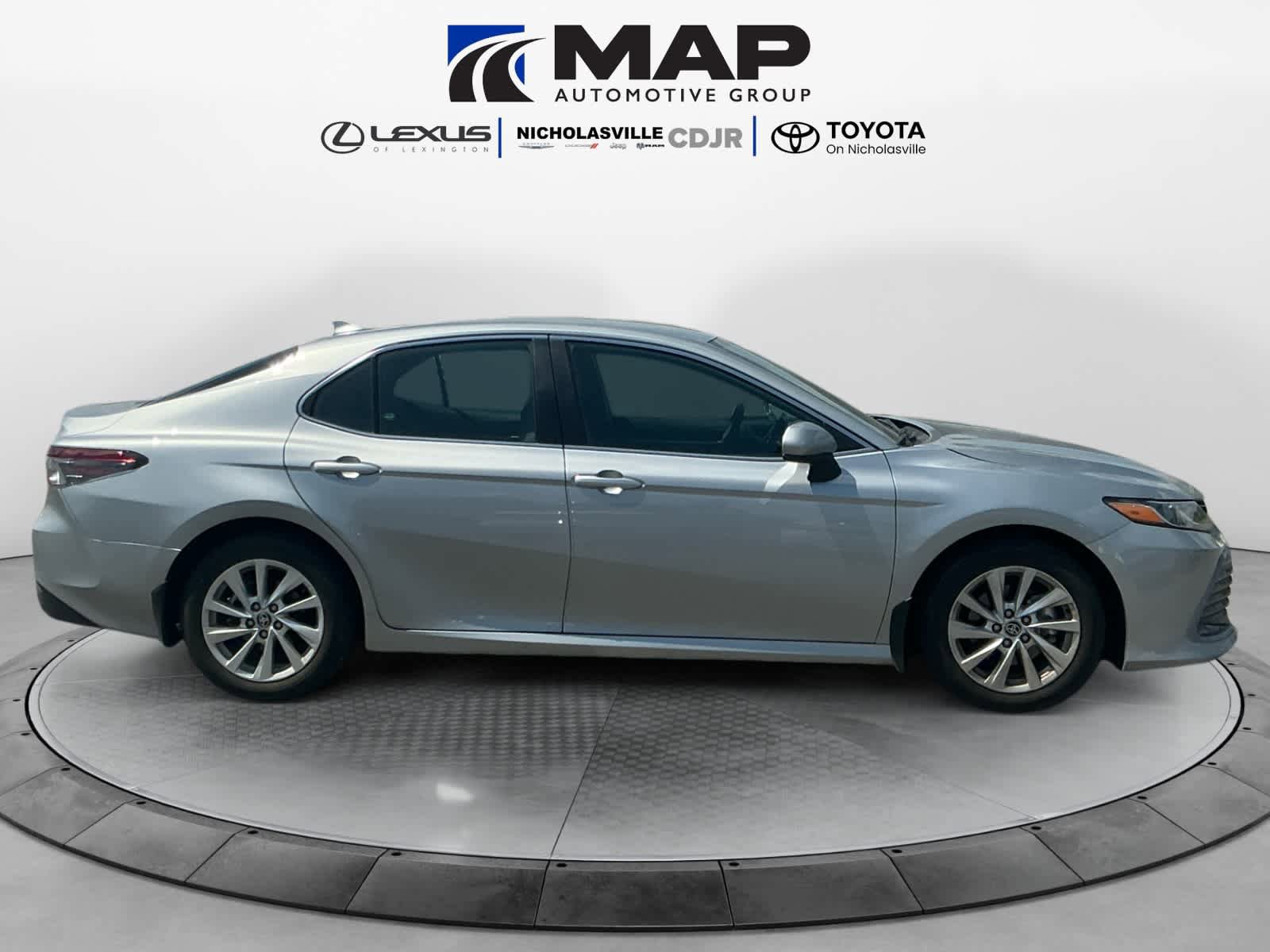 Used 2023 Toyota Camry LE AWD/4WD image 6