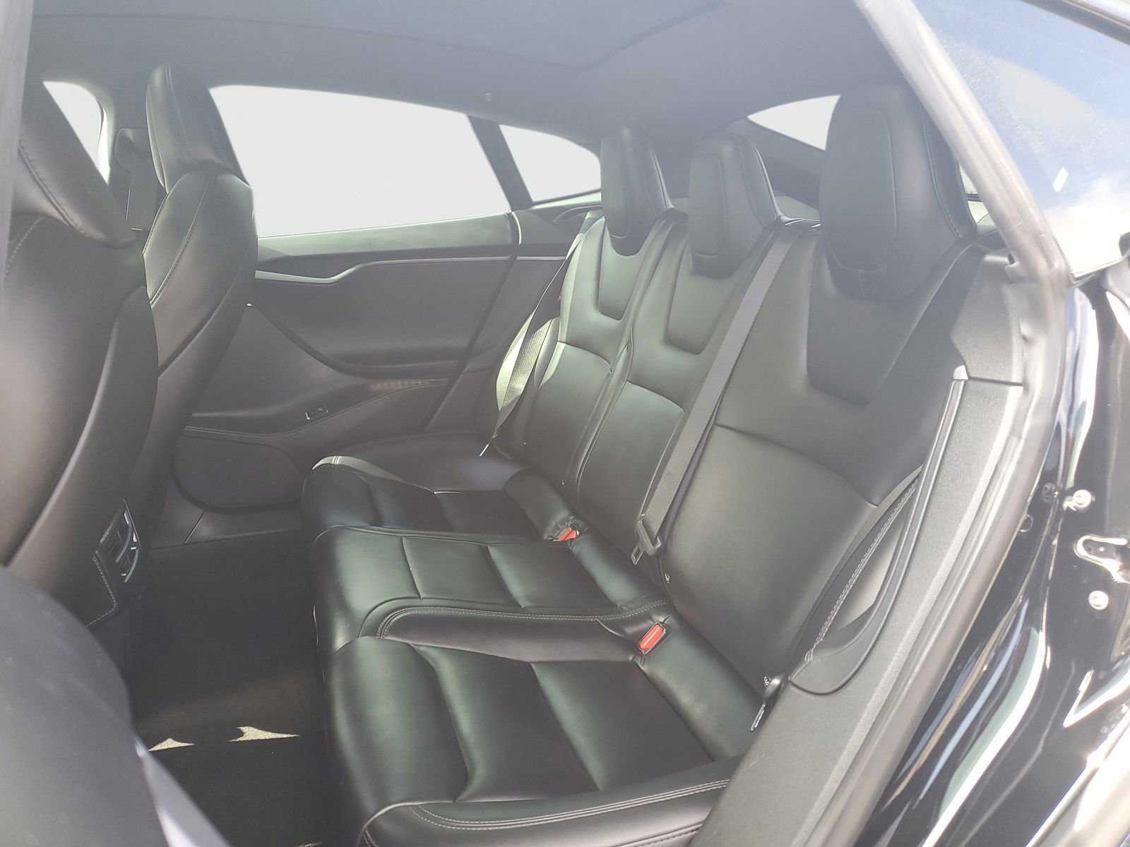 Used 2021 Tesla Model S Long Range Plus image 14