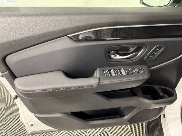 Used 2025 Honda Pilot Black Edition image 14