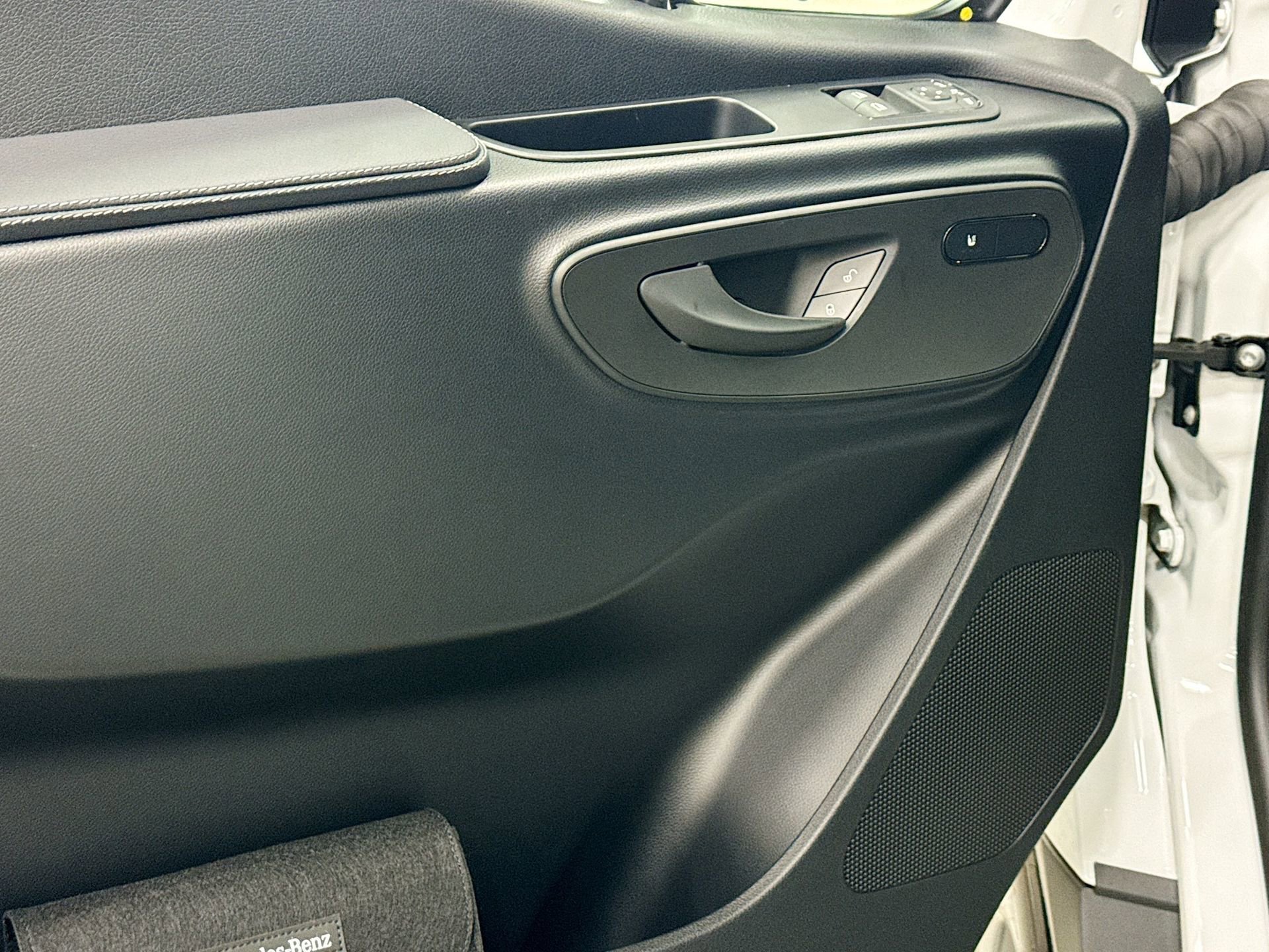 Used 2026 Mercedes-Benz Sprinter 2500 image 18