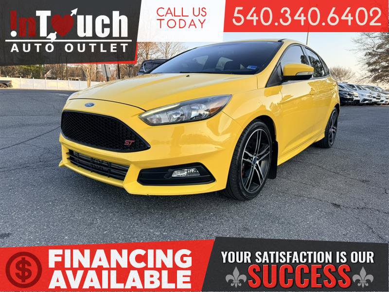 Used 2017 Ford Focus ST image 1