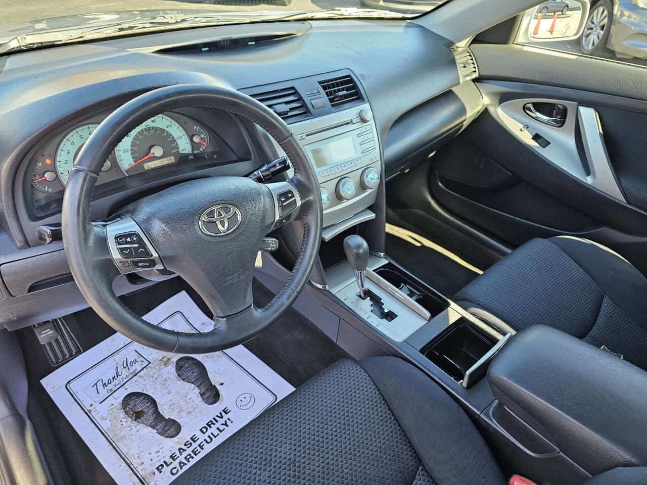 Used 2009 Toyota Camry SE FWD image 15