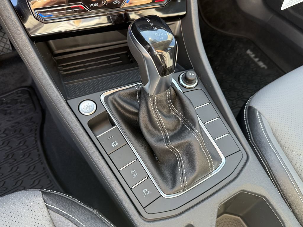 New 2026 Volkswagen Jetta SEL image 21