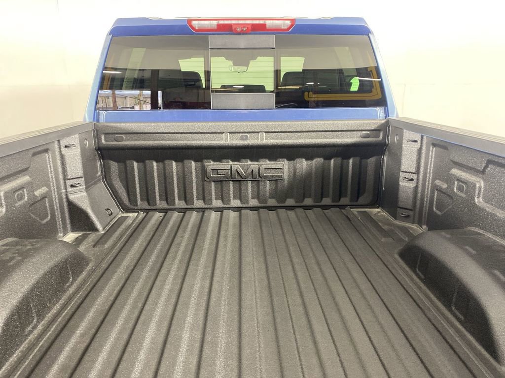 New 2025 GMC Sierra 2500 Denali w/ Denali Reserve Package image 28