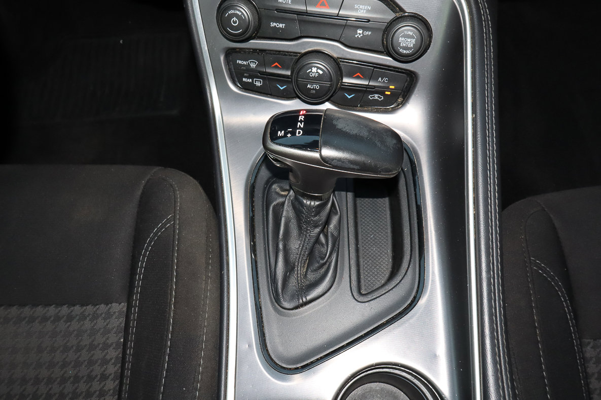 Used 2019 Dodge Challenger SXT image 18