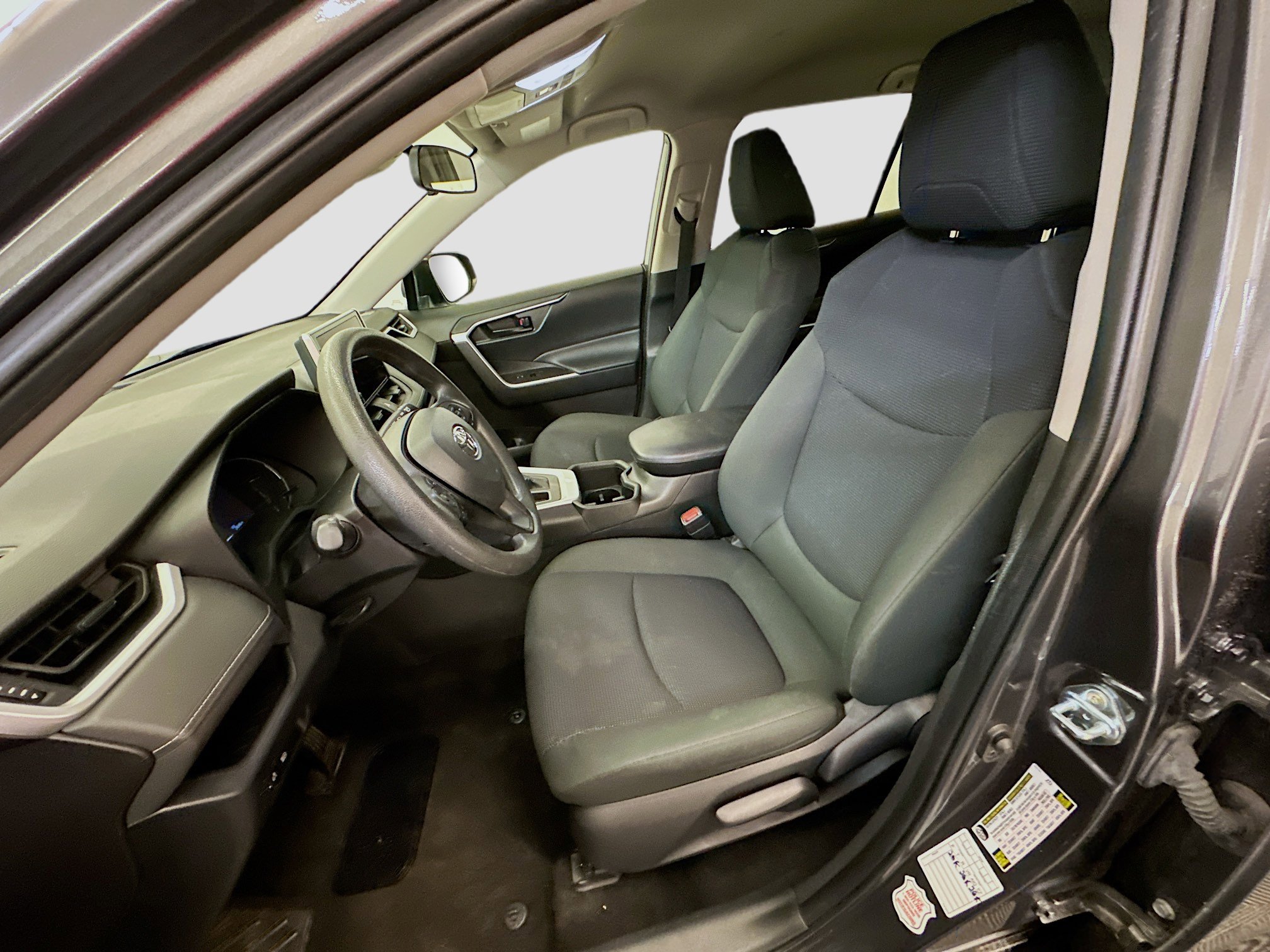 Used 2024 Toyota RAV4 LE image 13