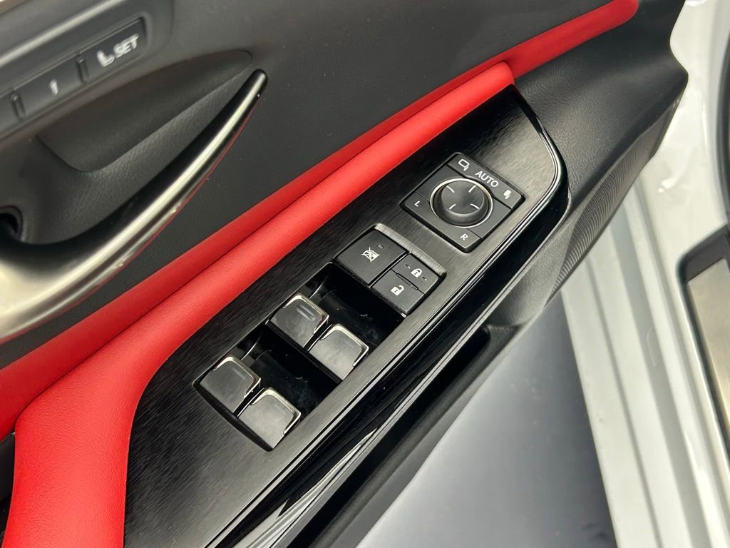 Used 2023 Lexus ES 300h F Sport image 43