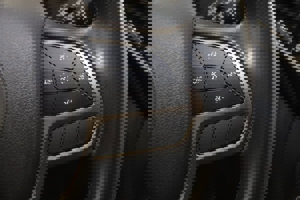 Used 2020 Jeep Cherokee Limited image 33