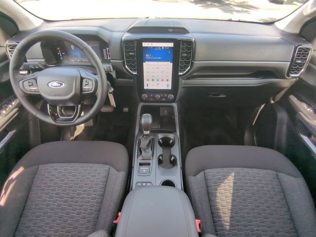 Used 2025 Ford Ranger XLT w/ Black Appearance Package RWD image 17