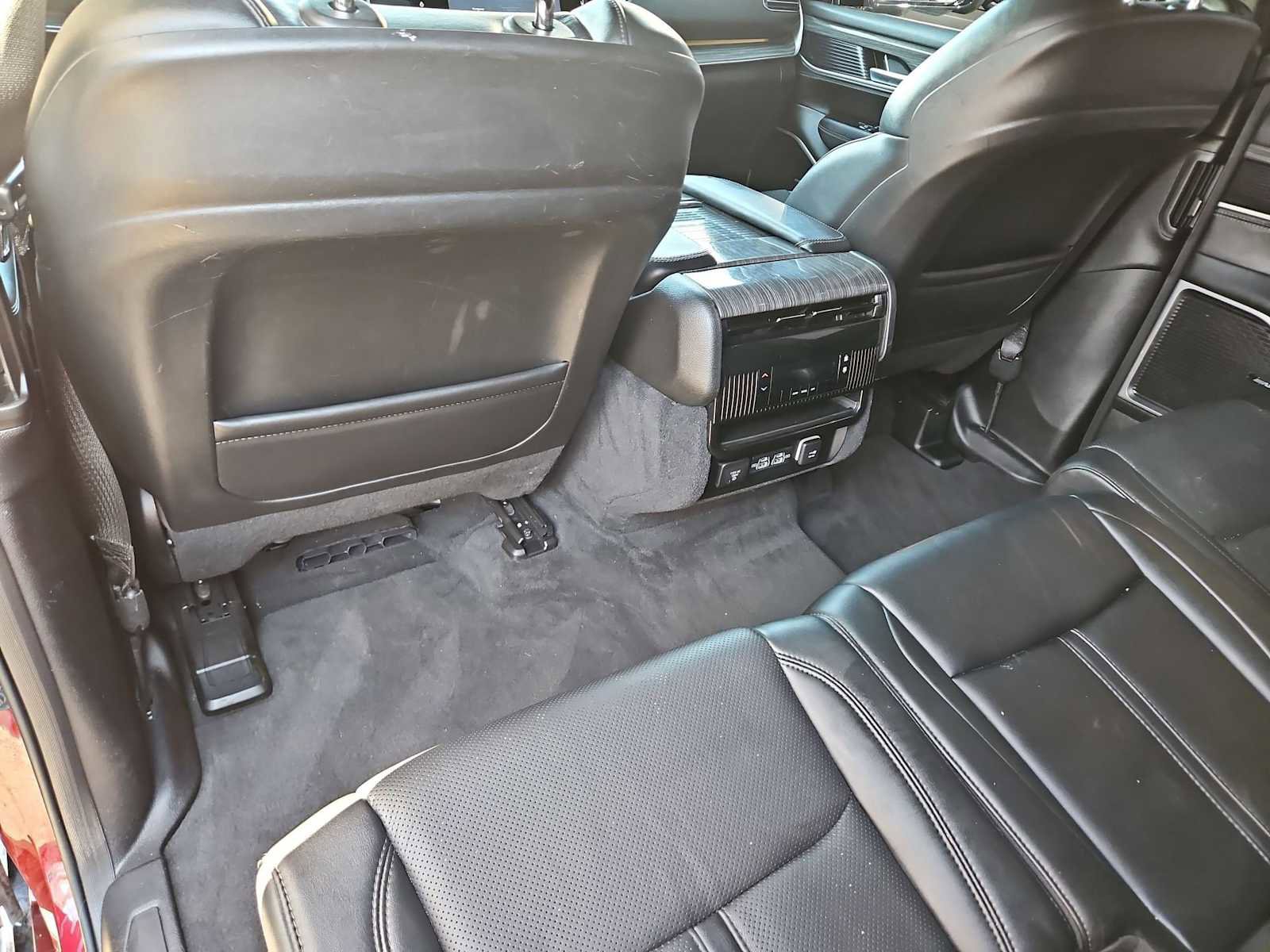 Used 2022 Jeep Wagoneer Series II image 34