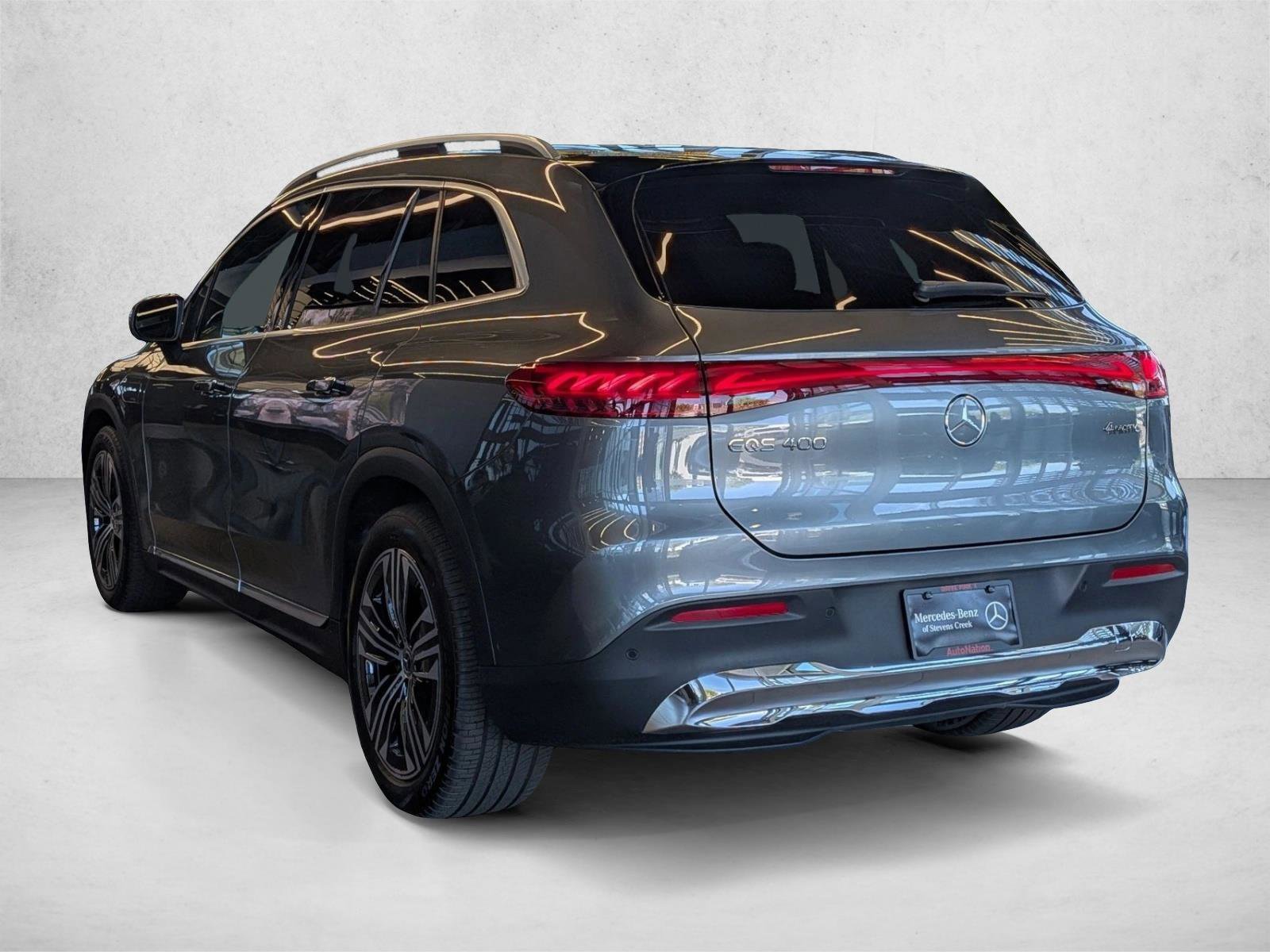 New 2026 Mercedes-Benz EQS 400 4MATIC SUV image 9