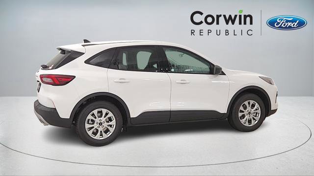 New 2026 Ford Escape Active image 8