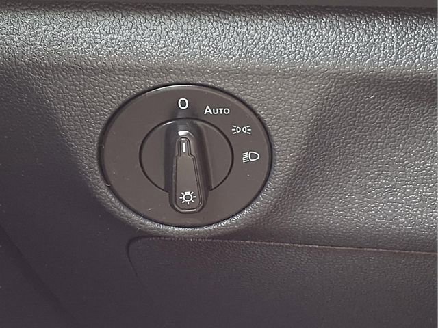 Used 2019 Volkswagen Jetta S image 20