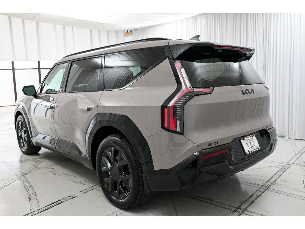 New 2026 Kia EV9 Land image 5