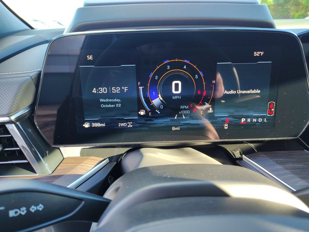 New 2026 Chevrolet Suburban Premier image 22