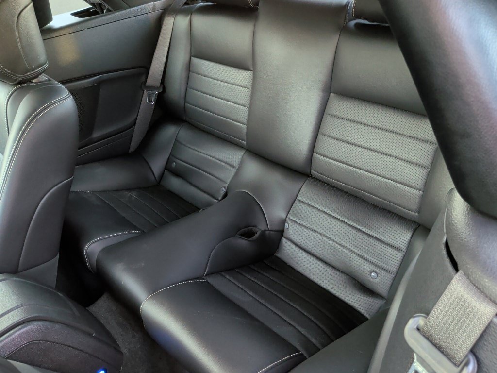 Used 2014 Ford Mustang GT Premium w/ Electronics Package RWD image 10