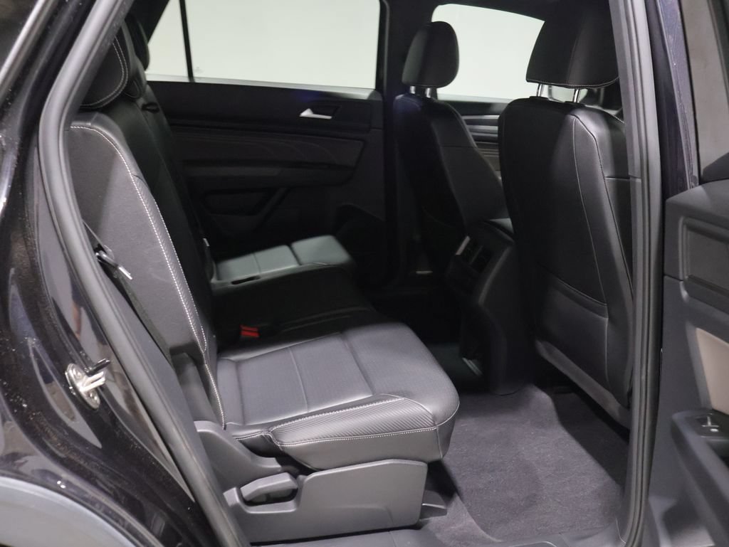 Used 2021 Volkswagen Atlas Cross Sport SEL AWD/4WD image 17