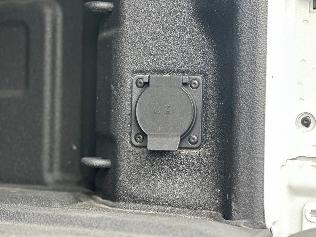 Used 2023 Chevrolet Silverado 2500 LTZ image 16