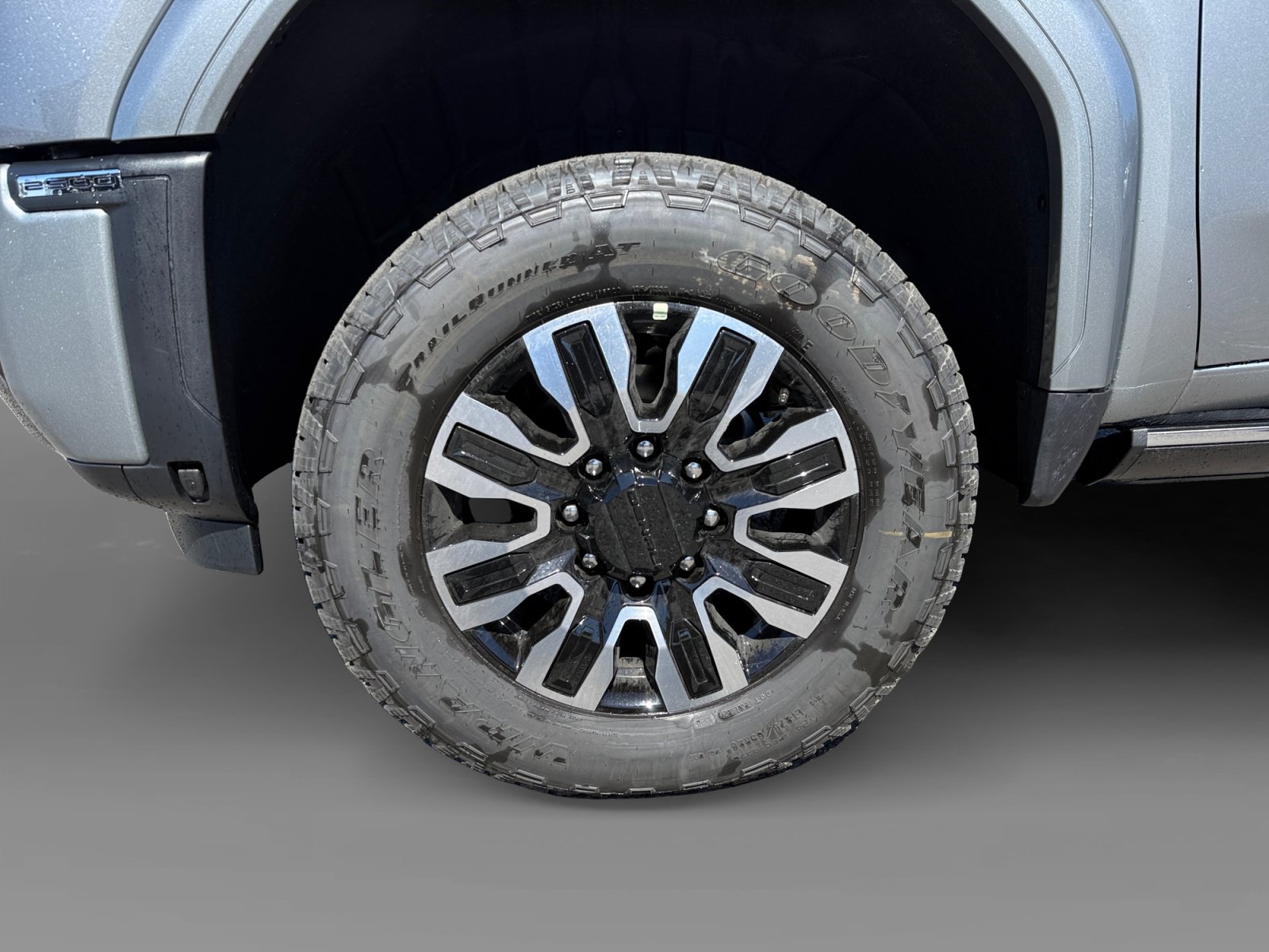 New 2026 GMC Sierra 2500 Denali Ultimate AWD/4WD image 9