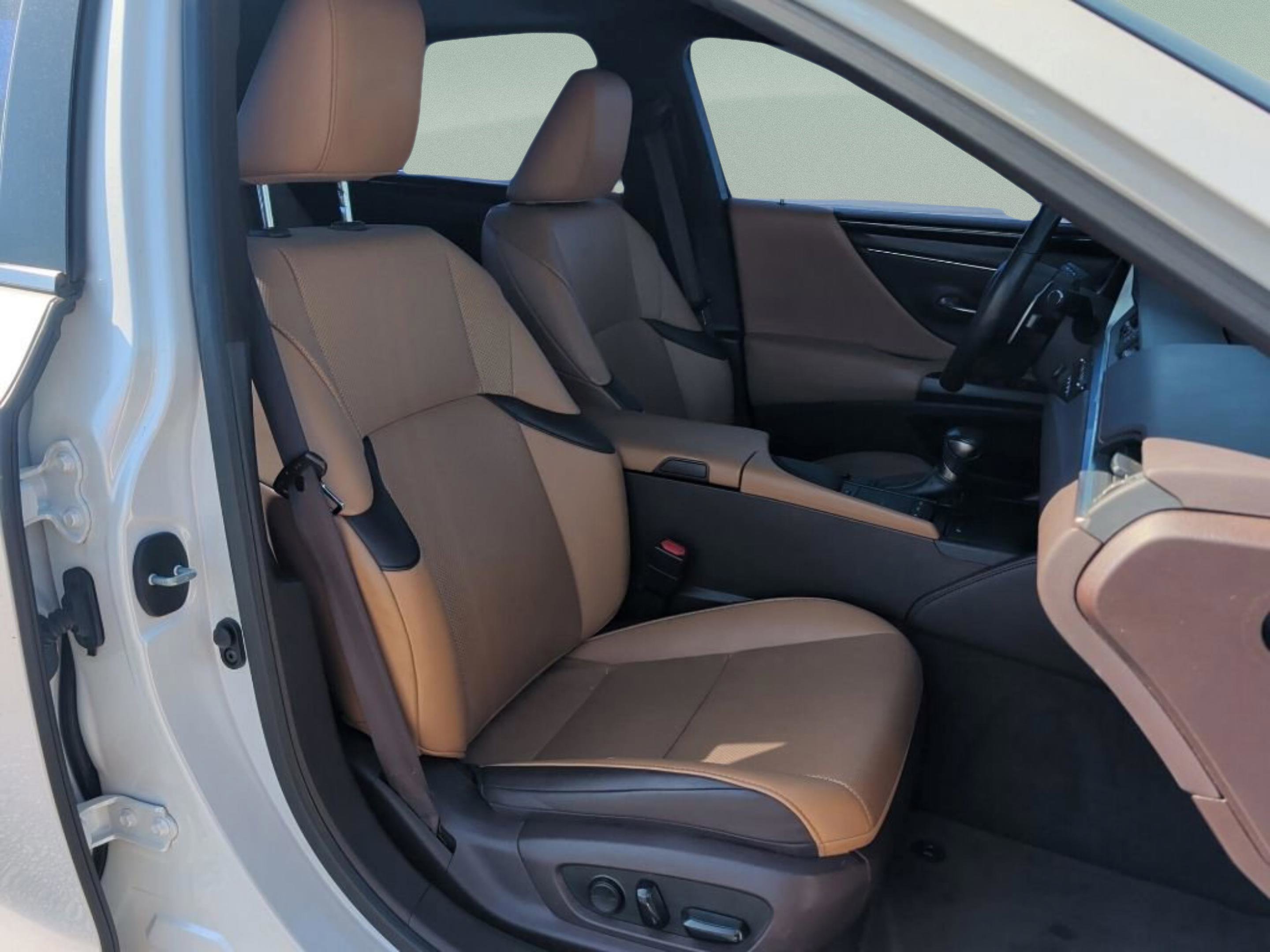 Used 2019 Lexus ES 350 w/ Accessory Package 2 image 37